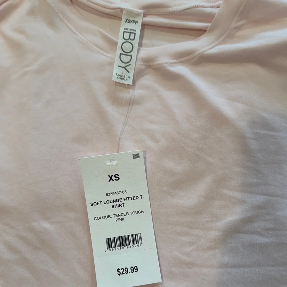 BODY basic pink tee - Picture 2 of 2
